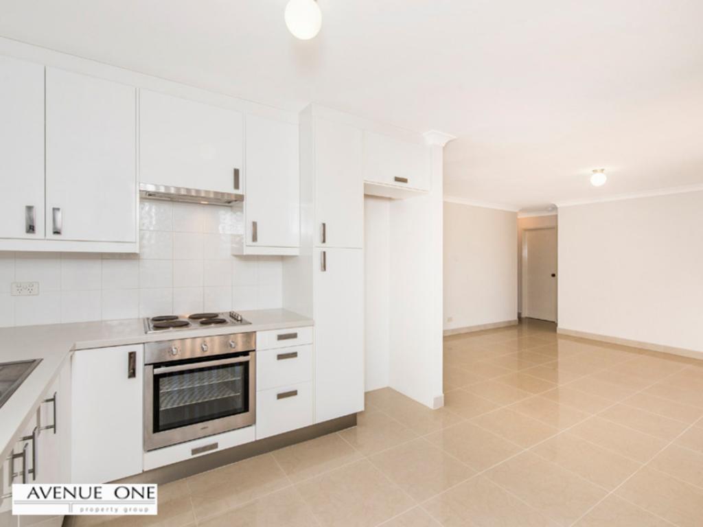 14 Aerial Pl, Morley, WA 6062
