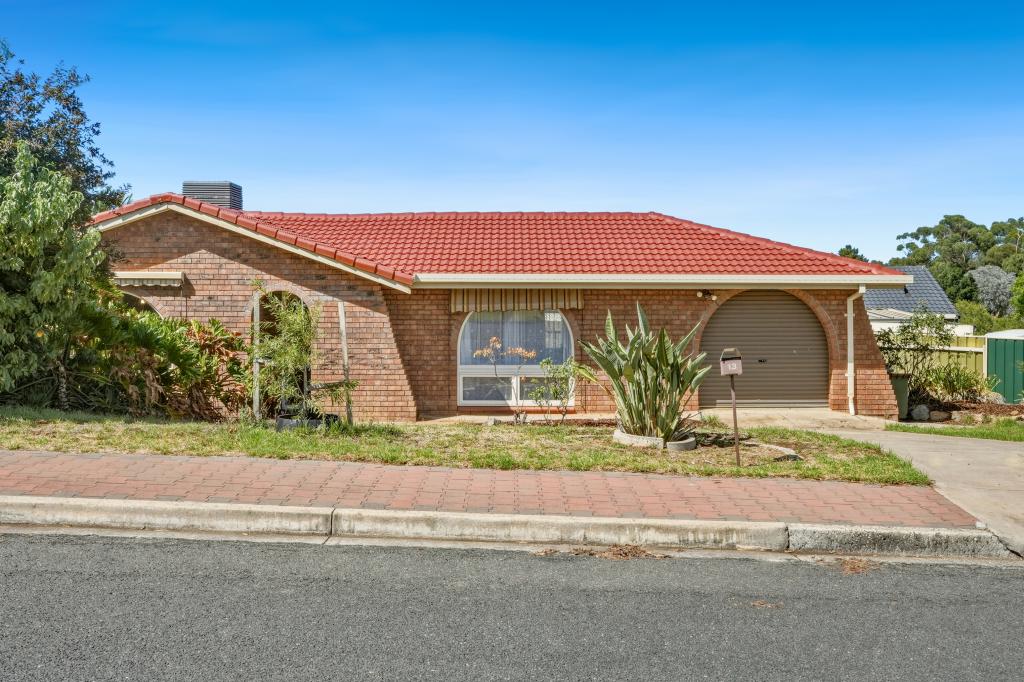 13 Carole Cres, Modbury, SA 5092