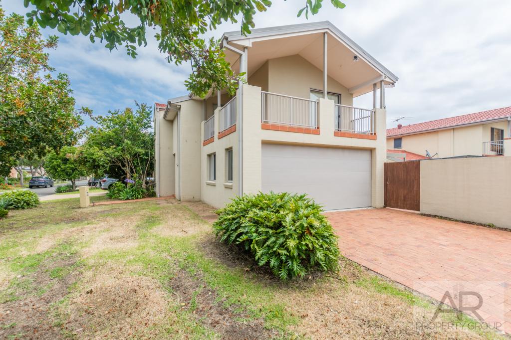 4 Corkwood Cct, Woonona, NSW 2517