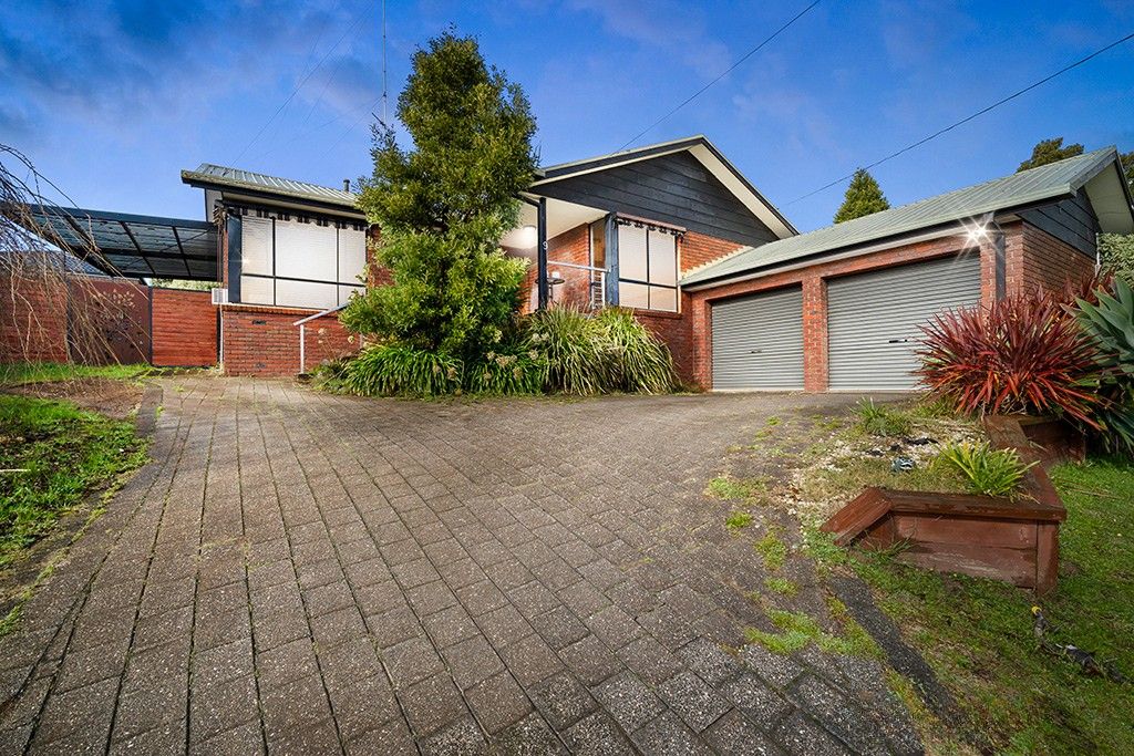 9 Edwardes St, Black Hill, VIC 3350
