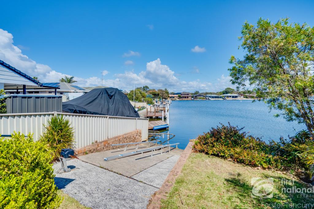 16 Murray Ave, Forster, NSW 2428