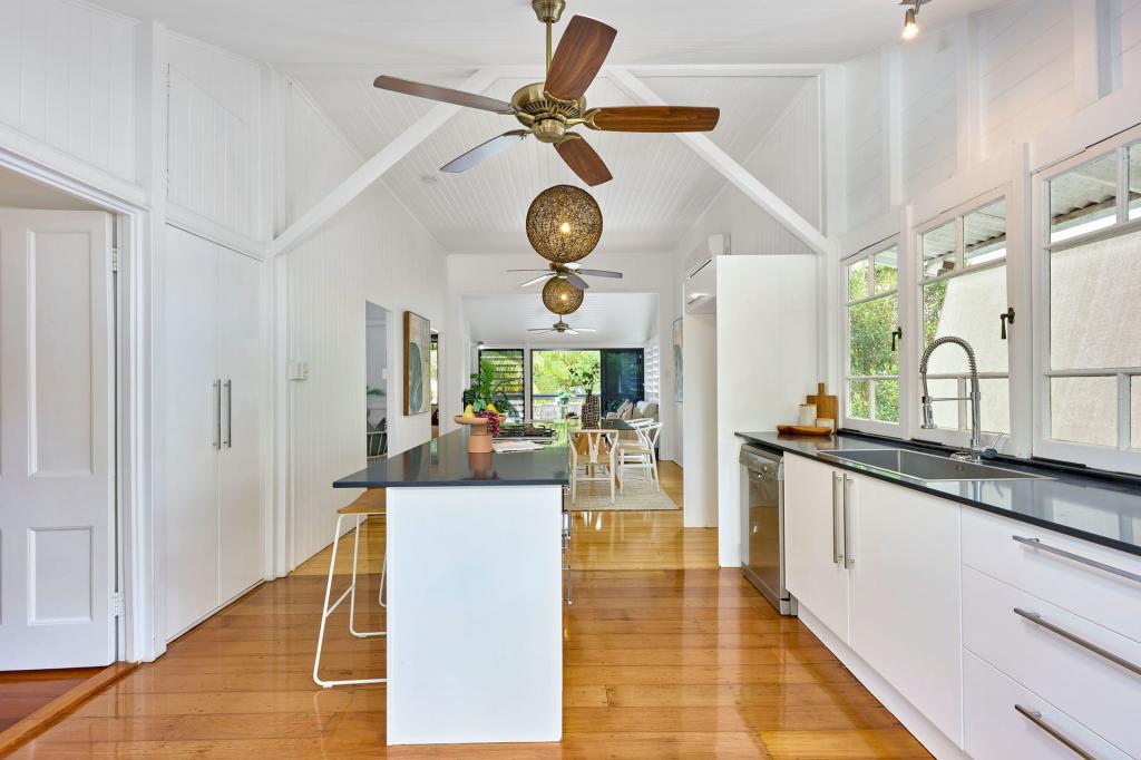 358 Draper St, Parramatta Park, QLD 4870
