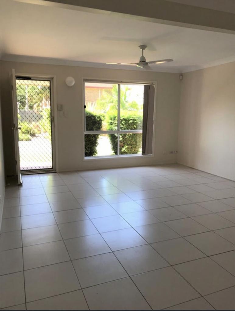 122 Johnson Rd, Hillcrest, QLD 4118