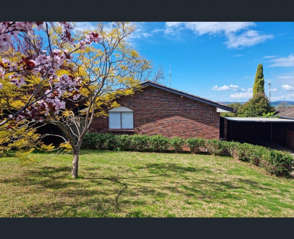 35 Mengarvie Rd, Parkes, NSW 2870