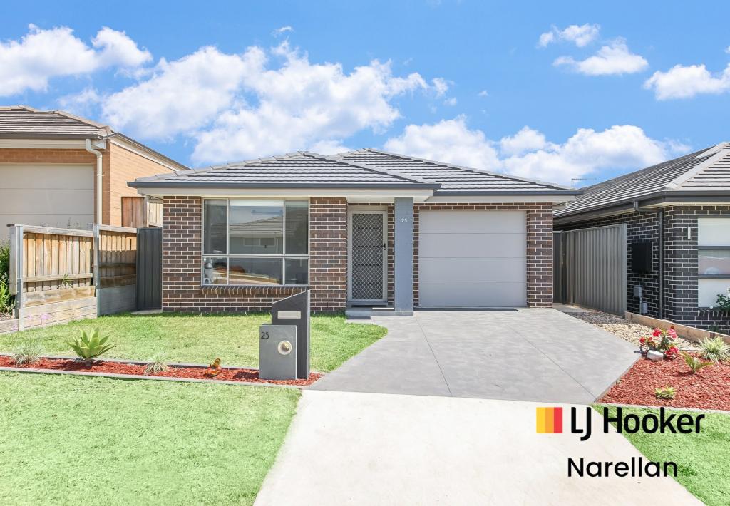 25 Hester Ave, Claymore, NSW 2559