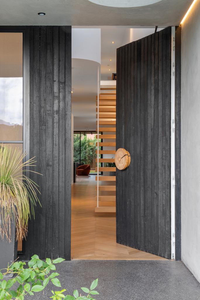 9 Irvine St, Pascoe Vale, VIC 3044