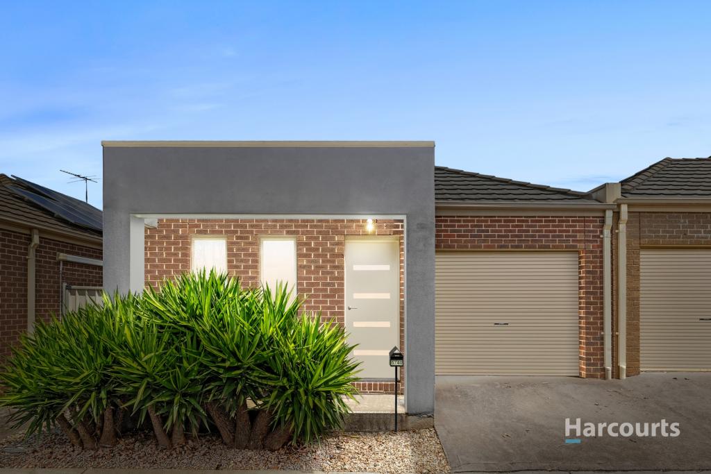 5/40 Mccubbin Way, Caroline Springs, VIC 3023