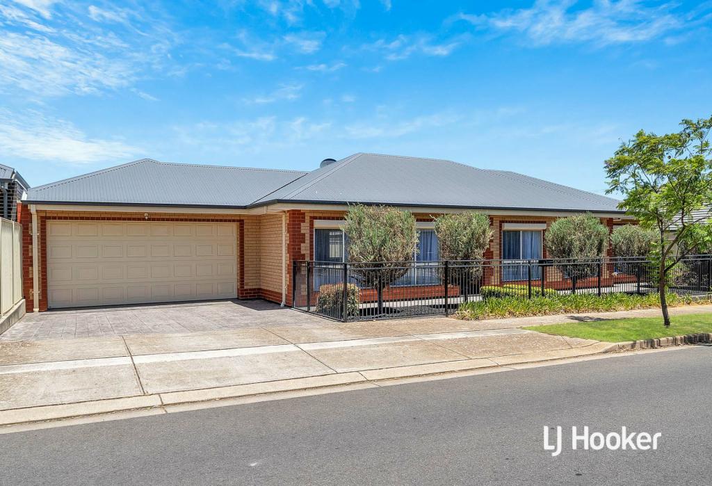 15 Chaucer St, Clearview, SA 5085
