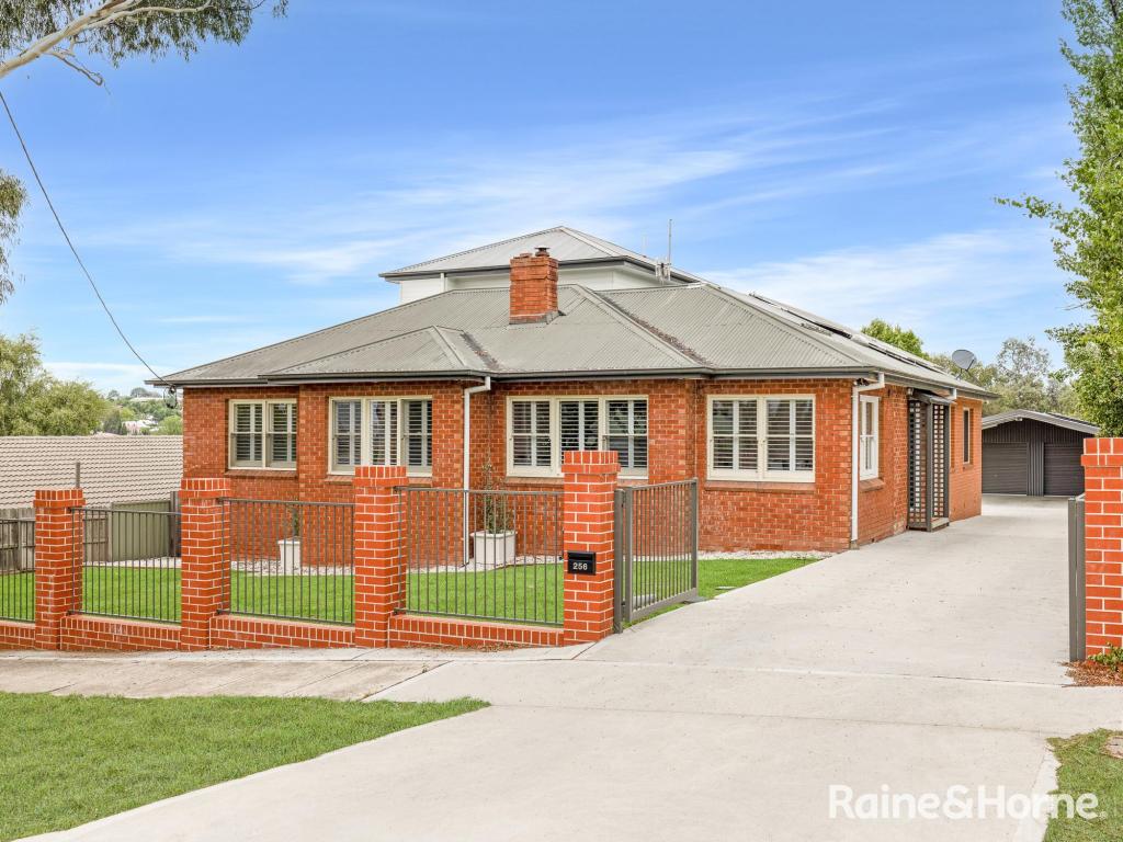 256 Piper St, Bathurst, NSW 2795