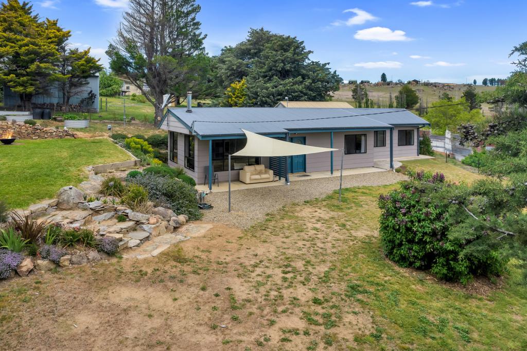 4 Campbell St, Dalgety, NSW 2628