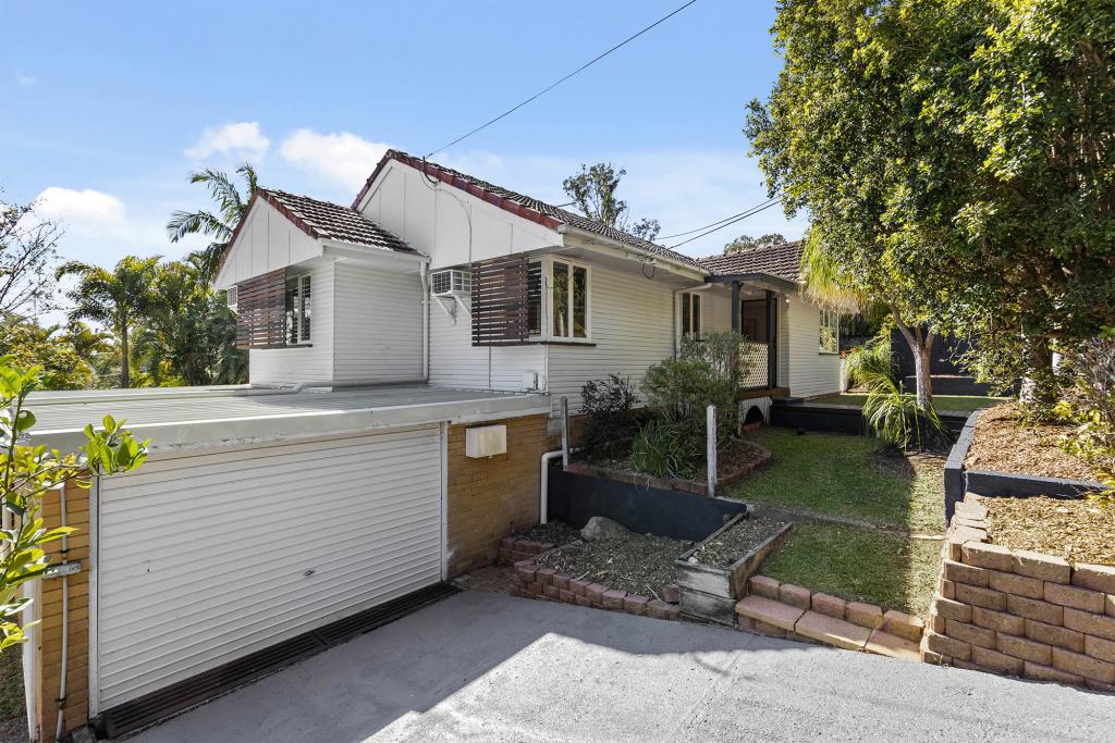43 Kumbari Cres, Mitchelton, QLD 4053