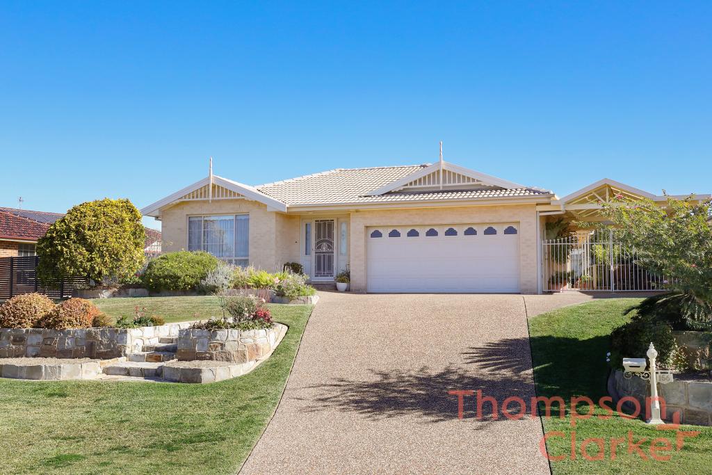 156 SOMERSET DR, THORNTON, NSW 2322