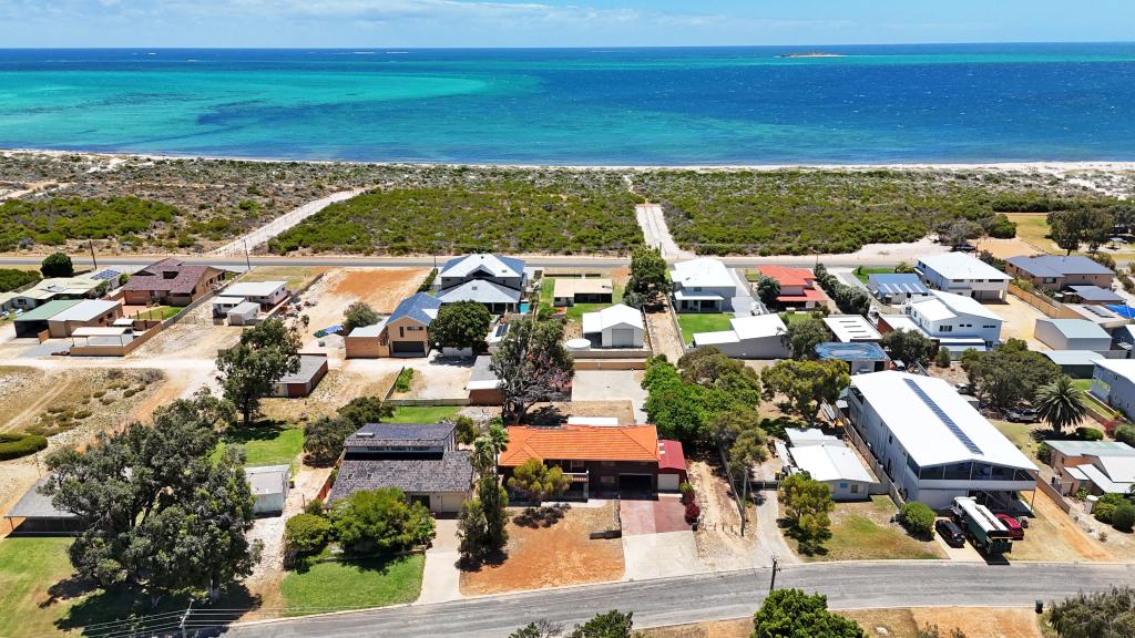 32 Padbury St, Jurien Bay, WA 6516