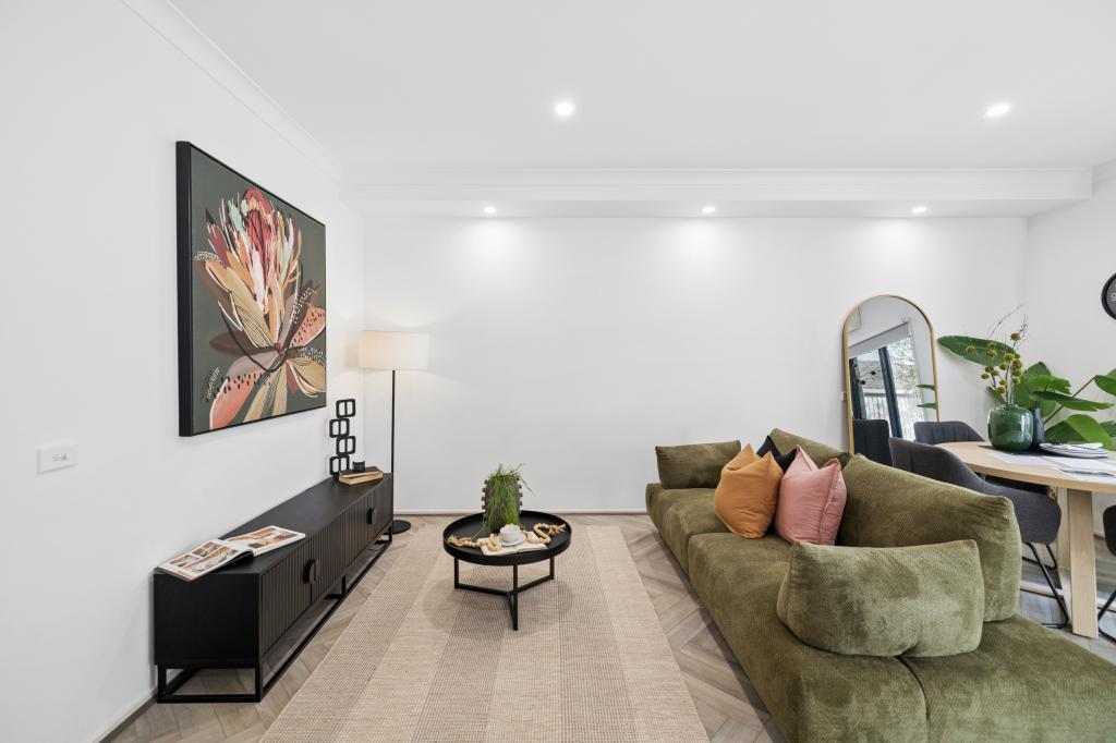 8a Schofield St, Essendon, VIC 3040