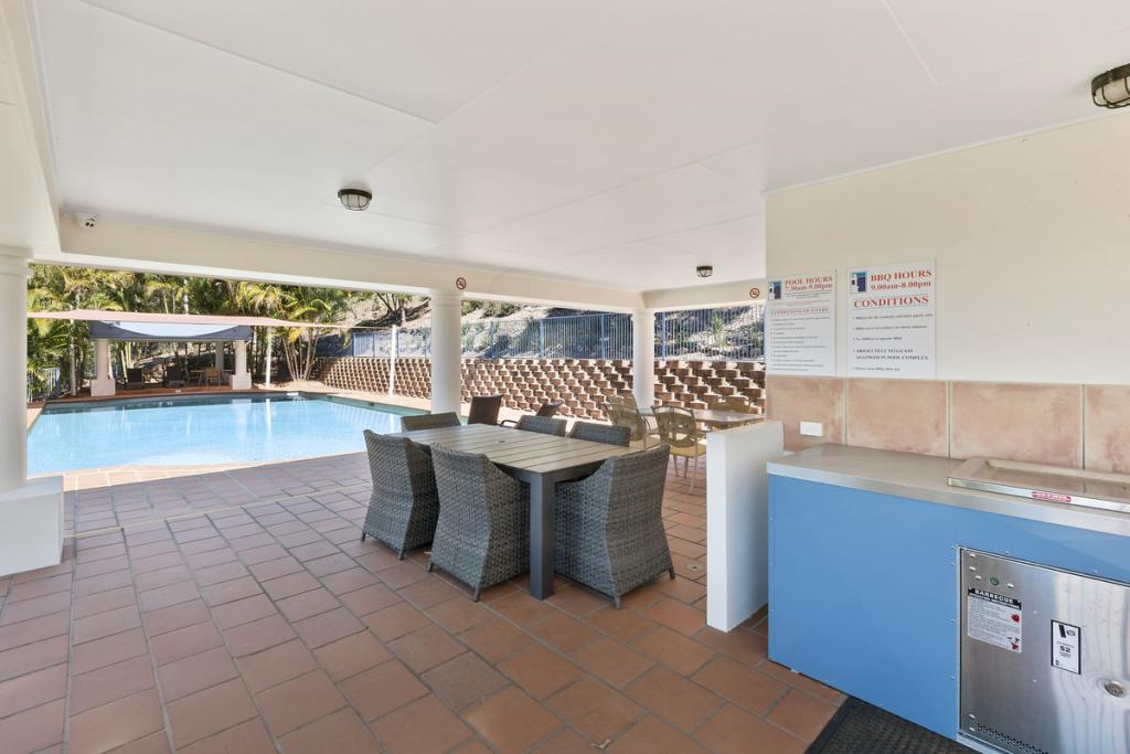 35/2 Studio Dr, Pacific Pines, QLD 4211