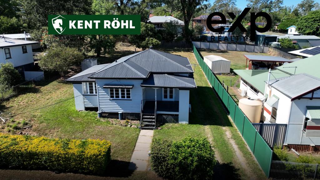 35 Lindsay St, Bundamba, QLD 4304