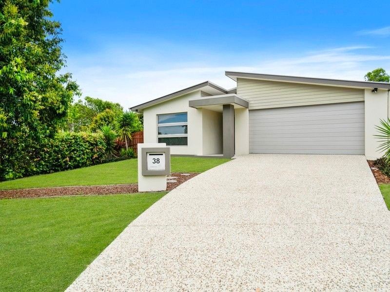 38 Ningaloo Dr, Pimpama, QLD 4209