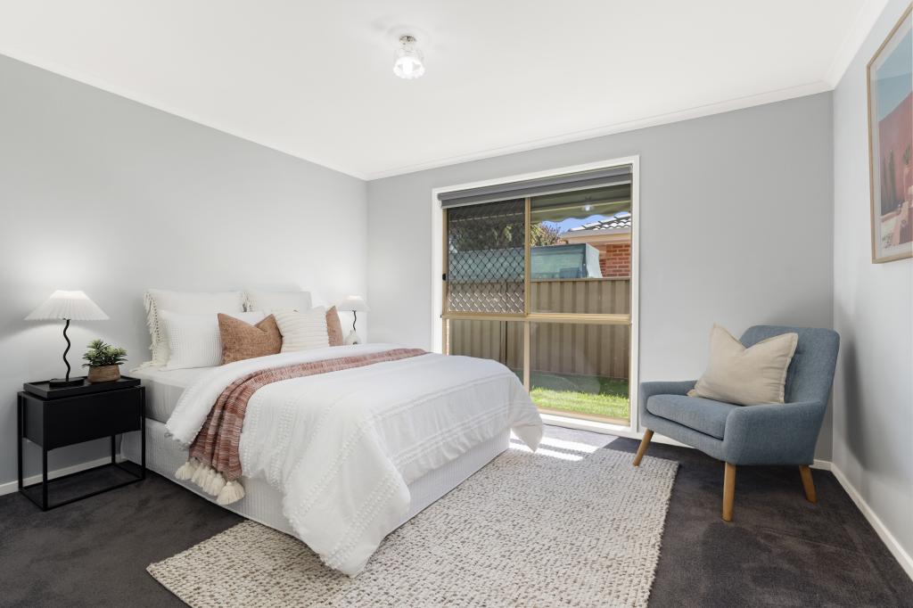 2/34 Condon Pl, Lavington, NSW 2641
