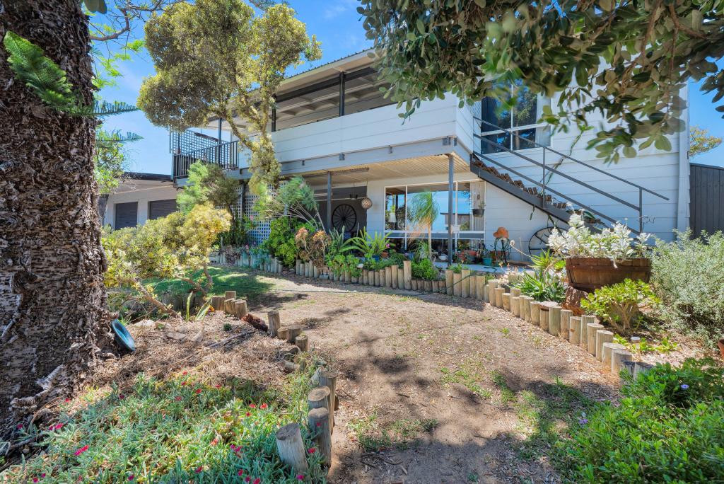 3 PEARSE RD, PORT DENISON, WA 6525