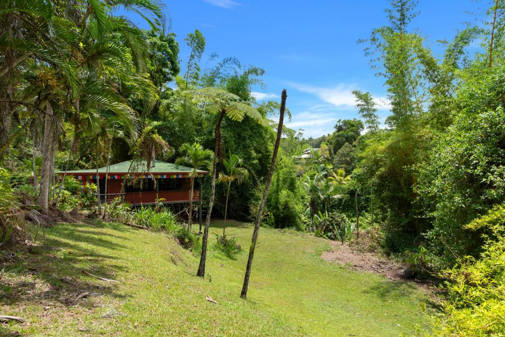 18 ROB VEIVERS DR, KURANDA, QLD 4881