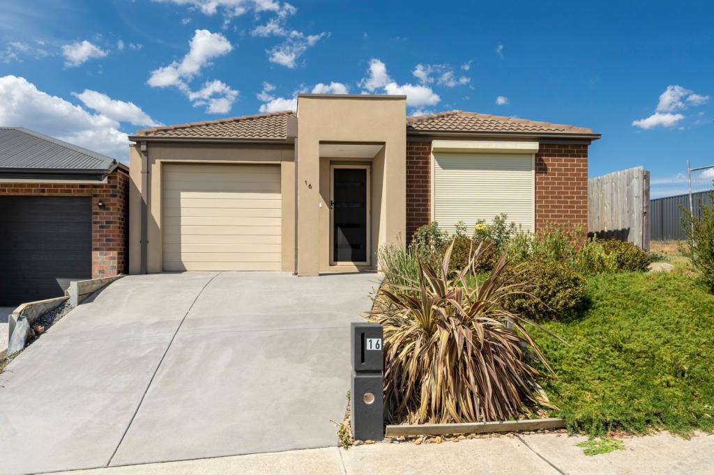 16 ECHELON RD, DOREEN, VIC 3754