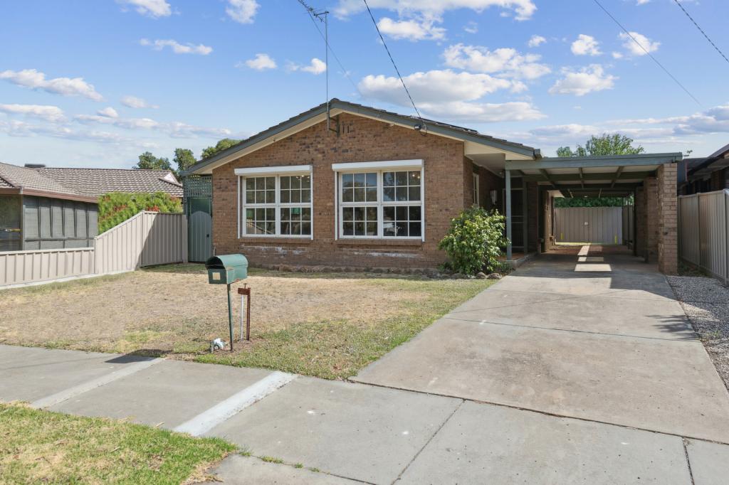 43 Gill Ave, California Gully, VIC 3556