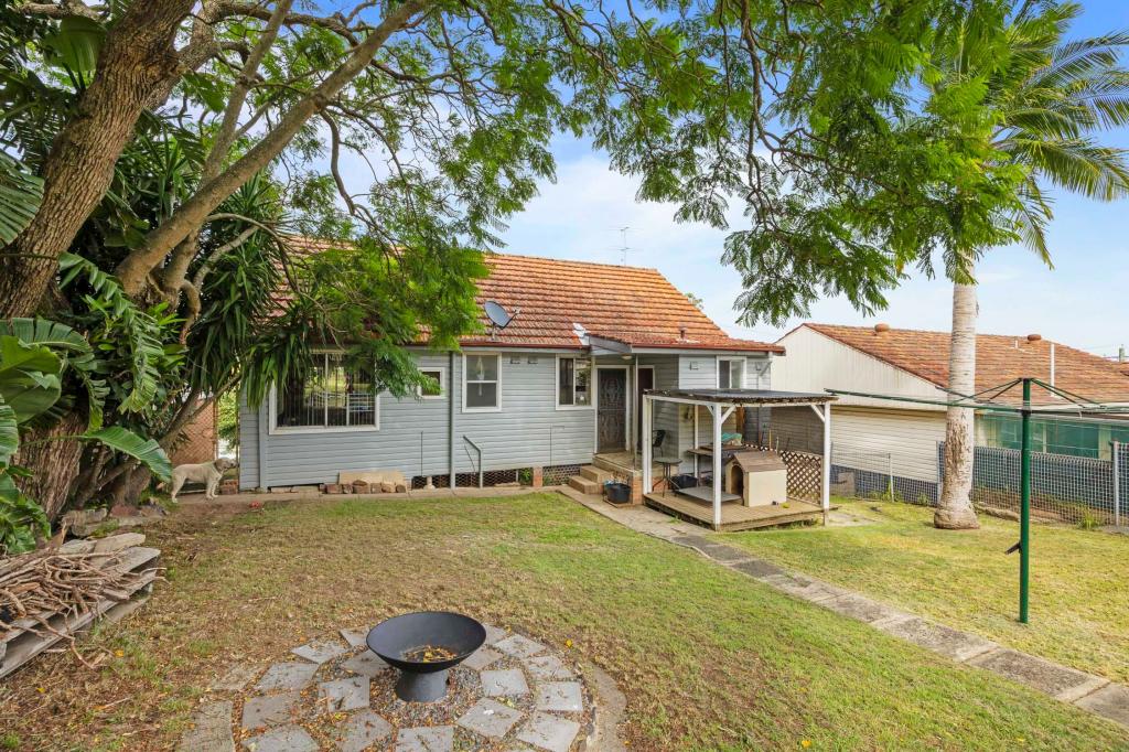 136 Myall Rd, Cardiff, NSW 2285