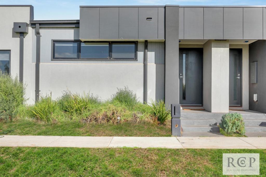 3 Rosebank Rd, Thornhill Park, VIC 3335