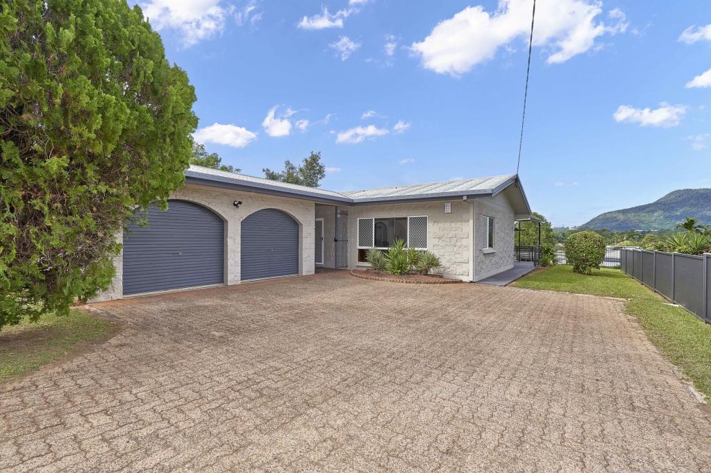 9 Beatrice St, Mooroobool, QLD 4870
