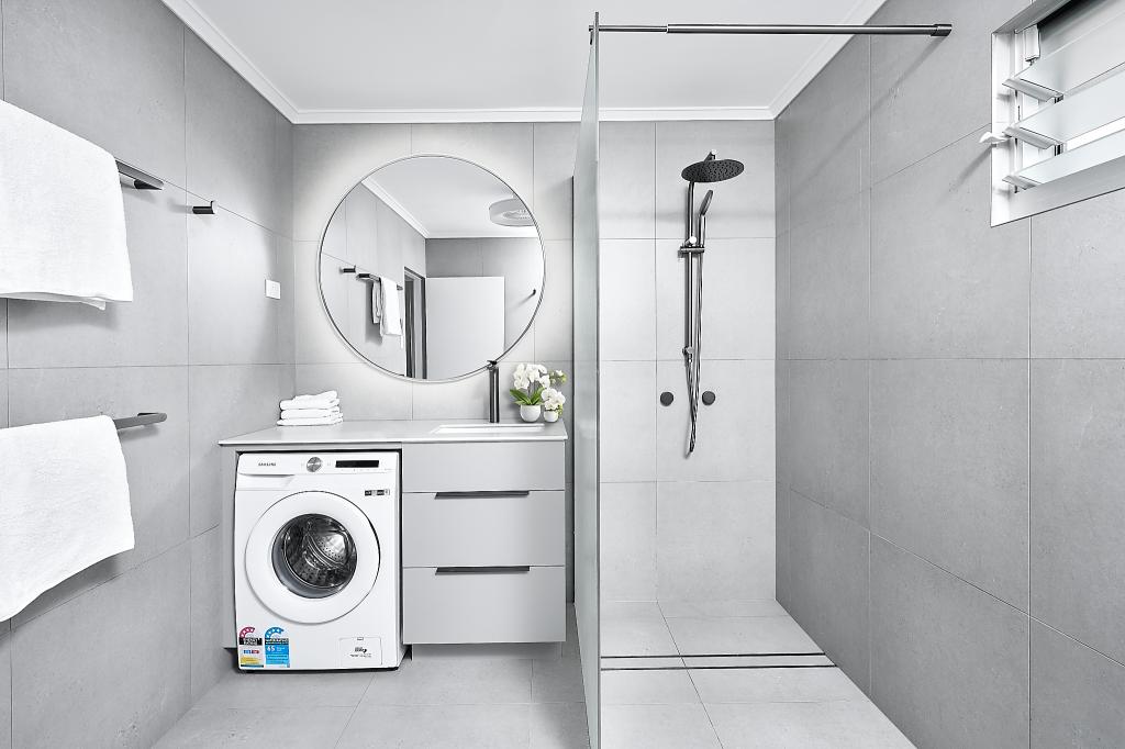 12/23-25 Harris St, Parramatta Park, QLD 4870
