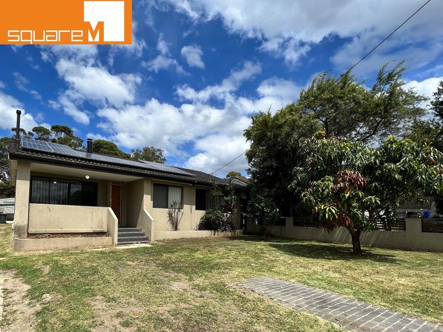 29 Parkland Ave, Macquarie Fields, NSW 2564