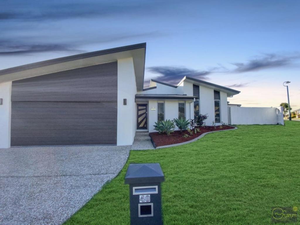 40 LLOYD BIRD CRES, SPRINGFIELD LAKES, QLD 4300