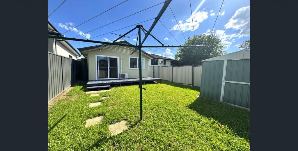 33a Pelsart Ave, Penrith, NSW 2750