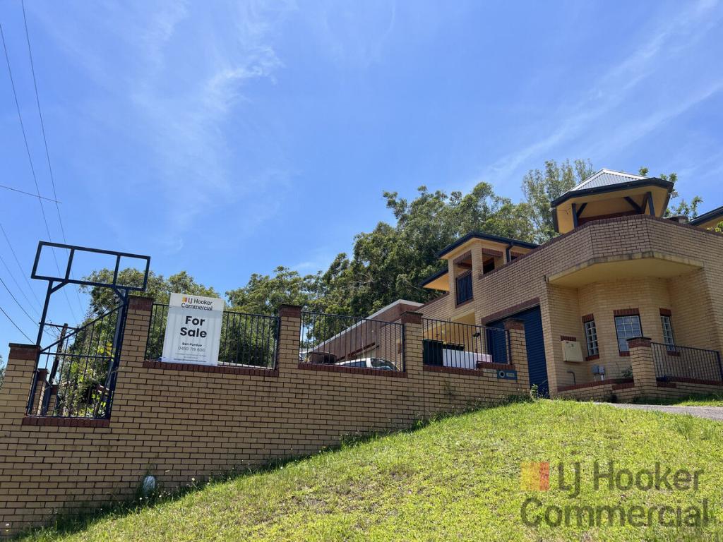 37 Young St, West Gosford, NSW 2250