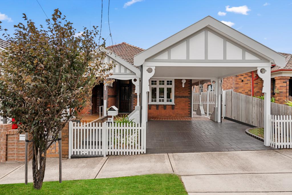 19 Eurella St, Burwood, NSW 2134