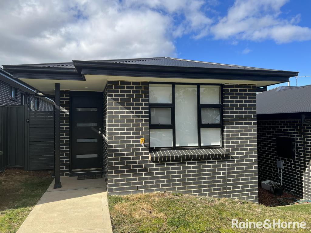 13a Stevenson Way, Orange, NSW 2800