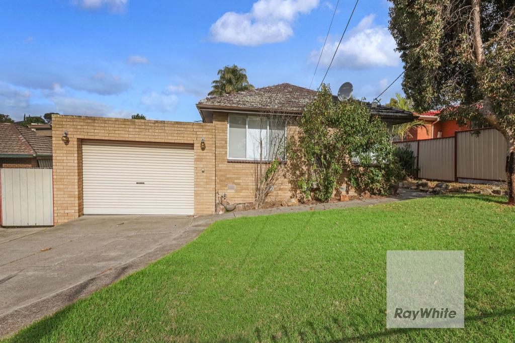 22 Fairbank Ave, Gladstone Park, VIC 3043