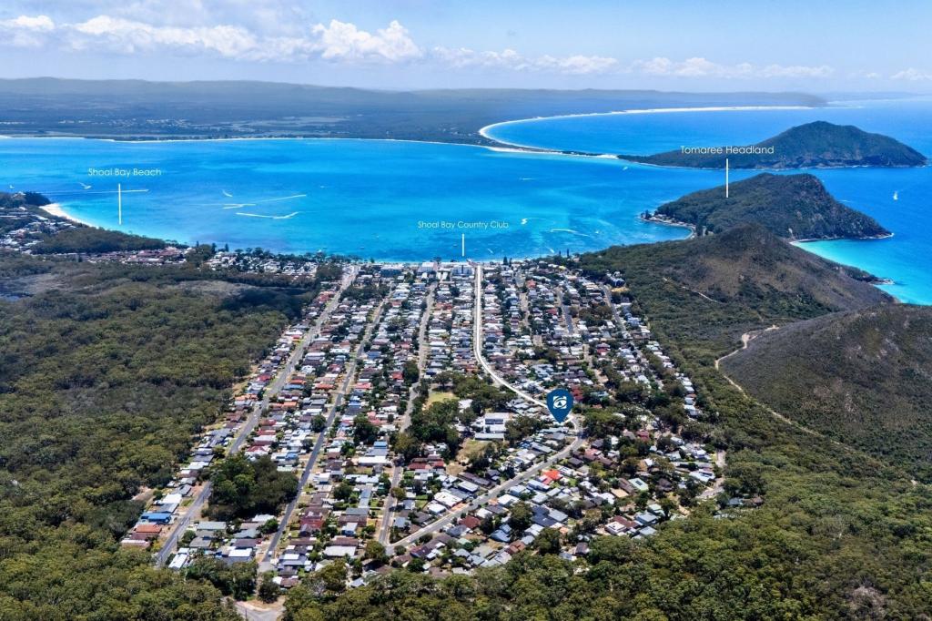 95 TOMAREE RD, SHOAL BAY, NSW 2315