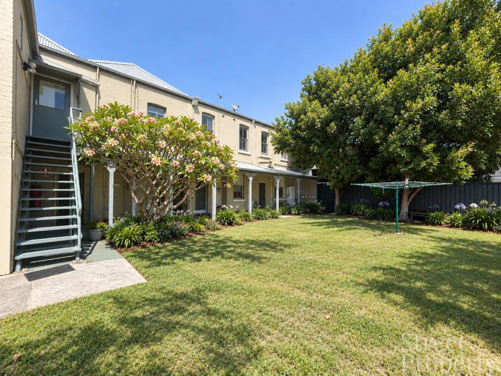 3/100 Denison St, Hamilton, NSW 2303