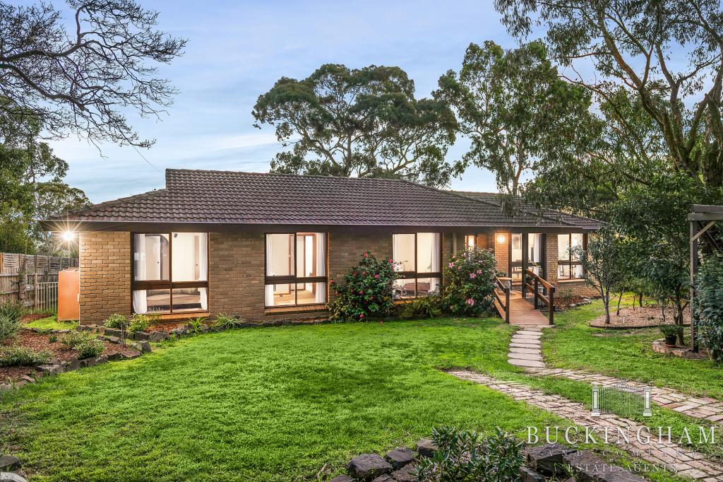 61 Mountain View Rd, Montmorency, VIC 3094