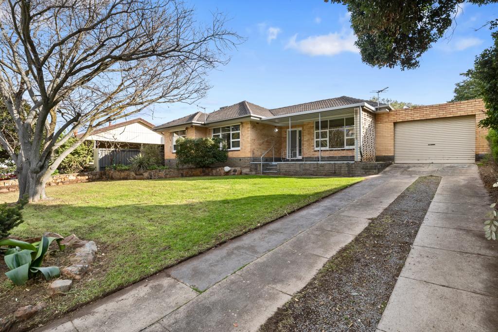 21 Saphire Rd, Morphett Vale, SA 5162
