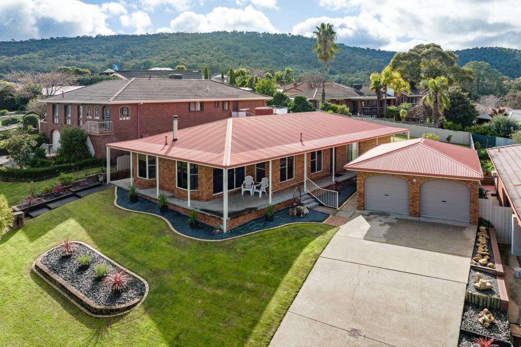 32 Warrenlee Dr, West Albury, NSW 2640