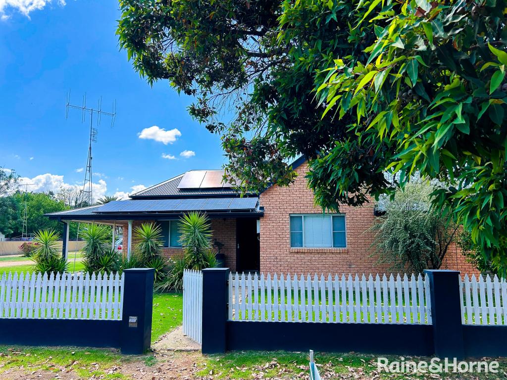 42 Brundah St, Grenfell, NSW 2810