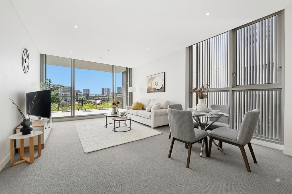 802/18 EBSWORTH ST, ZETLAND, NSW 2017