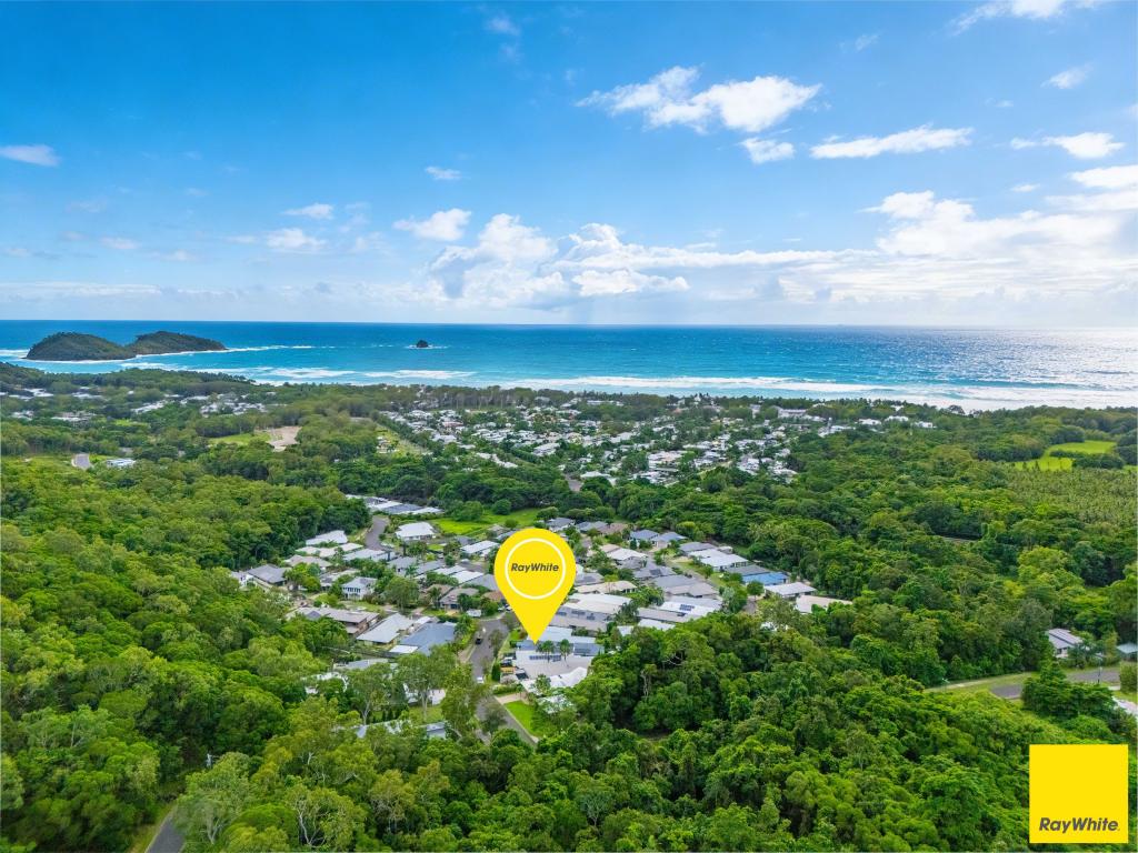 10 Seclusion Dr, Palm Cove, QLD 4879