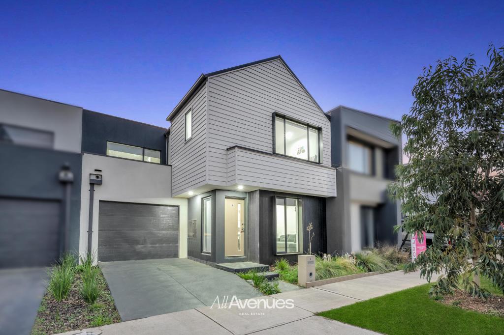 6 Disc Way, Clyde North, VIC 3978