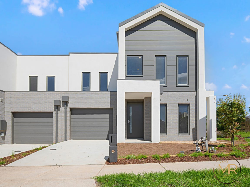 13 FARMER WAY, WOLLERT, VIC 3750