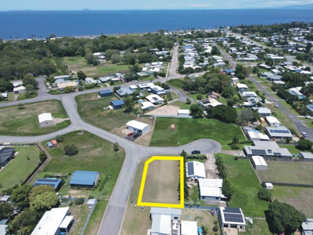 2 Lillypilly Ct, Forrest Beach, QLD 4850