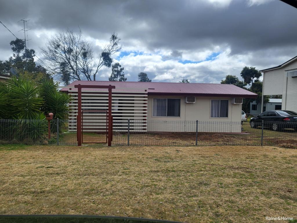 151 Pratten St, Warwick, QLD 4370