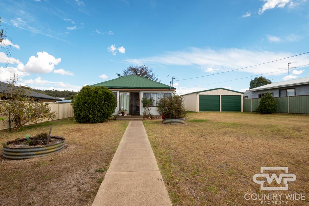 13 THOMAS ST, GLEN INNES, NSW 2370